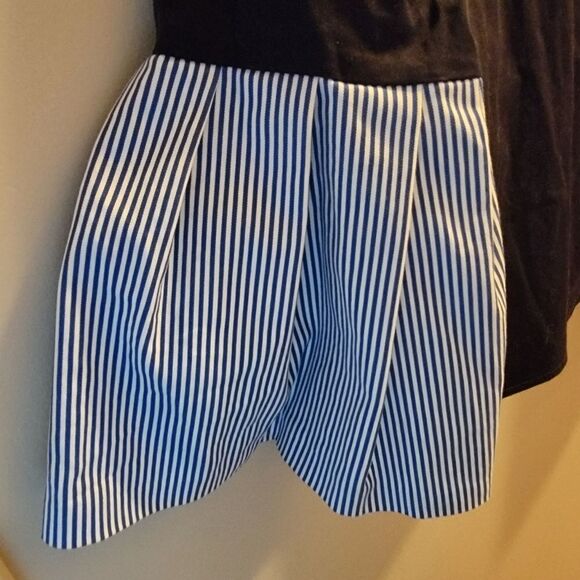 Ted Baker Jesieh Stripe Frilled Bell Sleeve Blouse, Navy Size 3 (US 8) - Picture 6 of 9